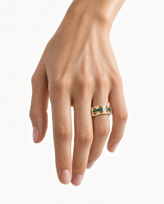 Green Line Openwork Ring