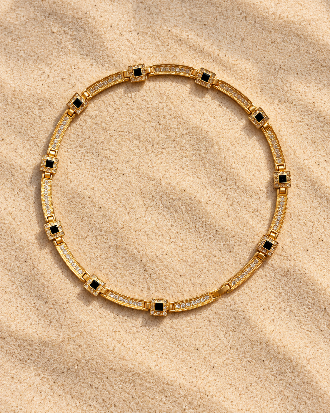 Black Frame Necklace